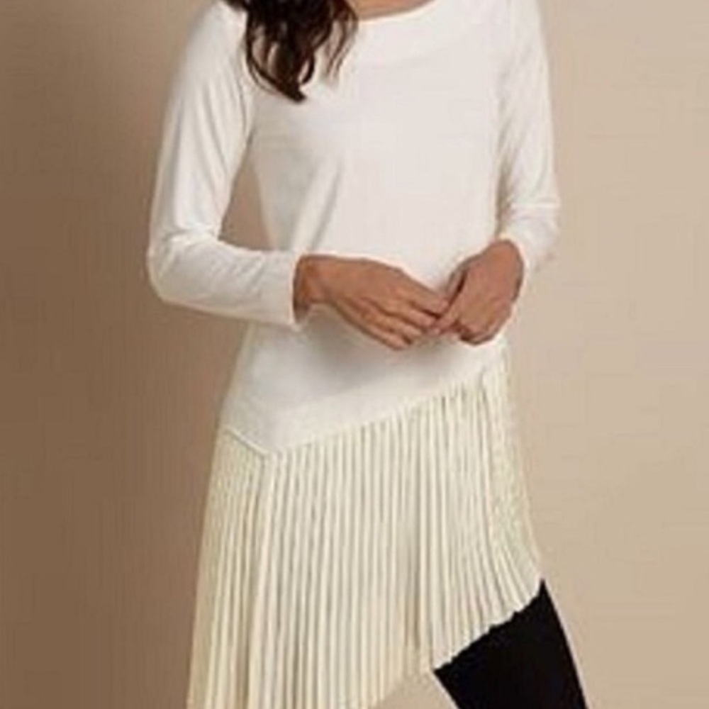 Like new Soft Surroundings Tops | **Soft Surrounding Operetta Asymmetrical